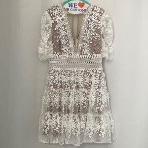 White Bronx and banco Megan mini dress size large